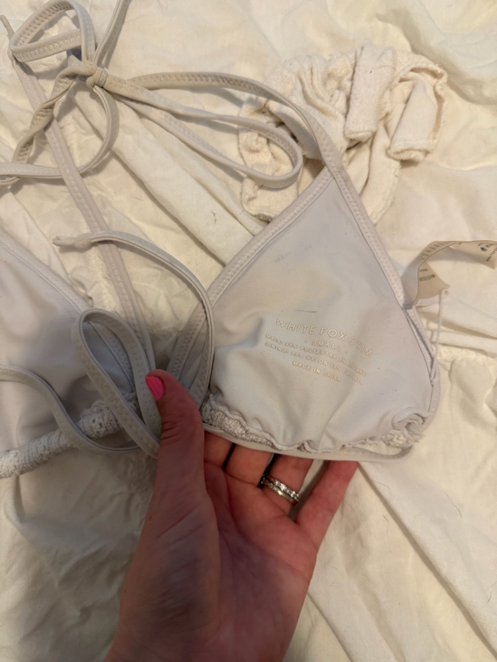 WHITE FOX BIKINI TOP - Picture 10 of 11
